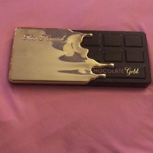 Too faced chocolate gold makeup pallet
